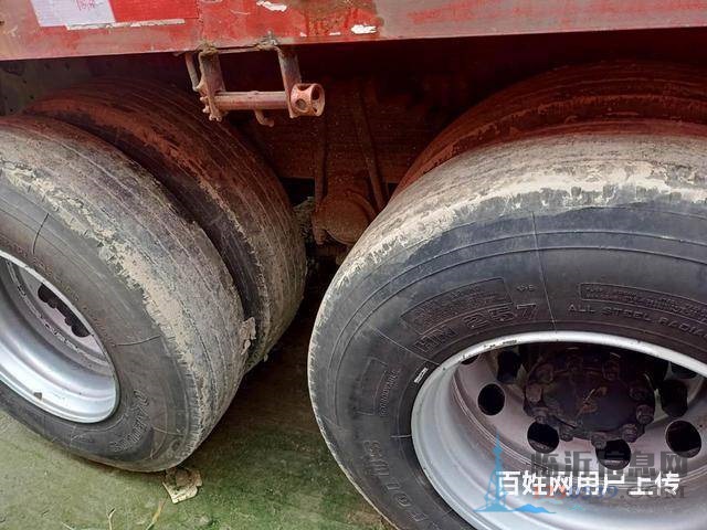 18年9月 东风天龙 9米6平板车 雷诺420马