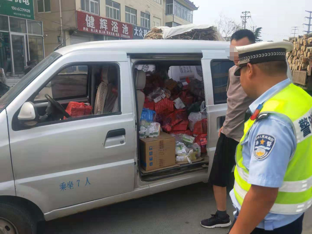 “两路两车”专项整治行动开始了！
