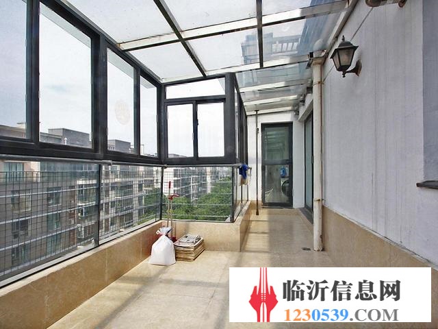 市值学 区名校紧邻 五室带车库 翠湖嘉园 市政供暖 省过户费