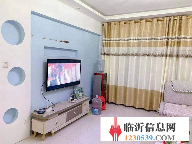 精装市政供暖 三室 宝丽凤凰城  带车库 学 校在门口