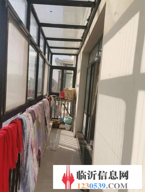 市政供暖 精装电梯洋房 凤凰城155平带储藏
