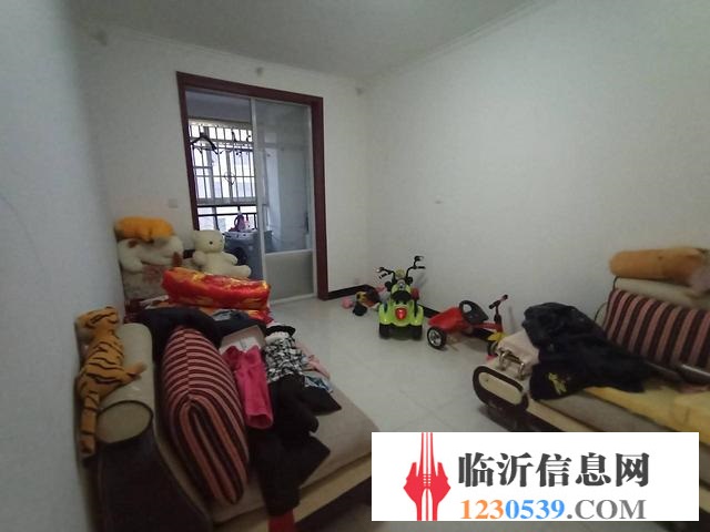 凤凰城 精装 市政供暖 带车库 双卫 好楼层