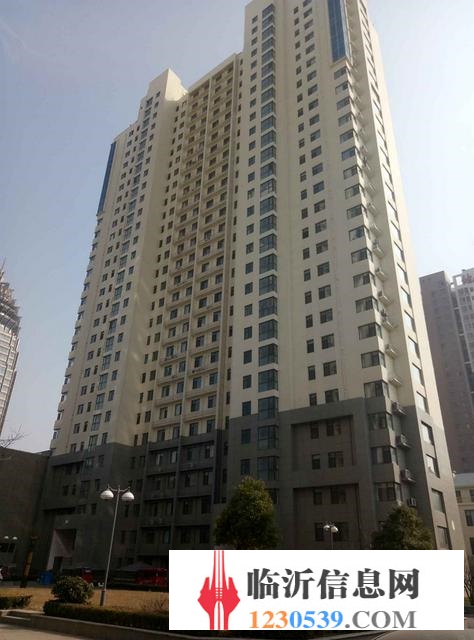 宝翠园证过5 128平3室豪装带车库