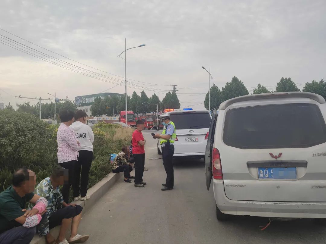 1个敢开，11个敢坐！驾驶证超分注销仍驾车！ | 一线微观