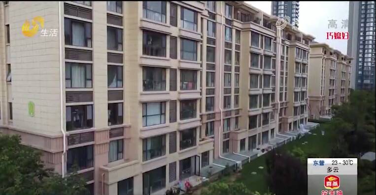 临沂一市民买房遇到蹊跷事 一套房子竟然有“三个房屋面积”