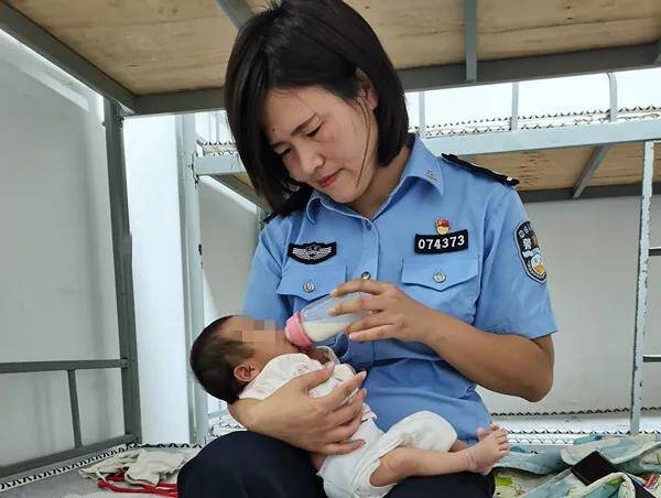 临沂野外发现一弃婴 民警化身“临时父母”悉心照顾 呼吁知情群众向警方提供有价值的线索