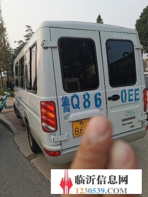 转让17坐依维柯宝迪