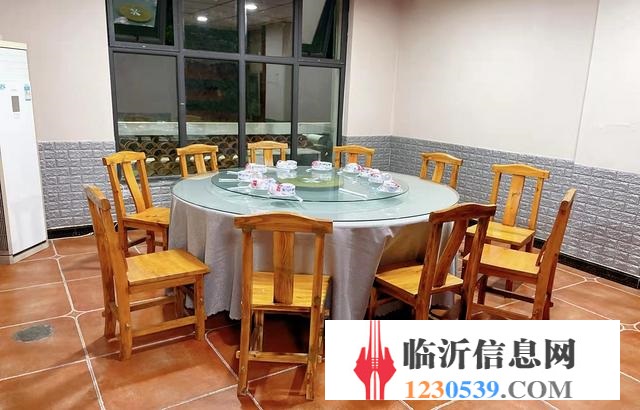 沂龙湾清园  金诚烧烤店旺铺转让