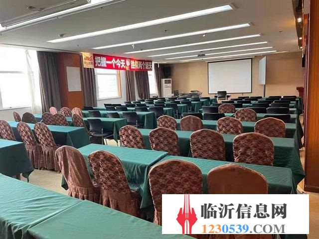 通达路与电厂路沿街大型连锁酒店整体转让（精致装修）