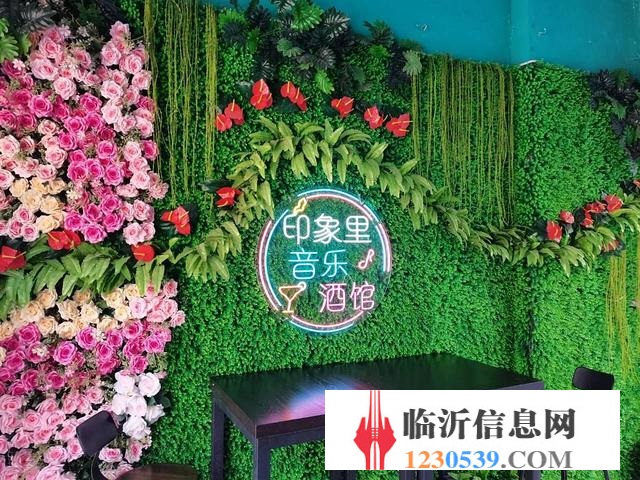 代村夜市盈利中烧烤音乐酒吧有事急转