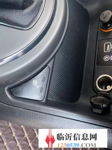 起亚 智跑 2015款 2.0 手自一体 两驱 GLS