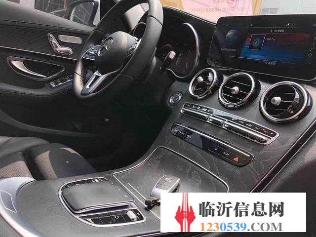 奔驰C级 2019款 C 260 L 1.5T 手自一体 运