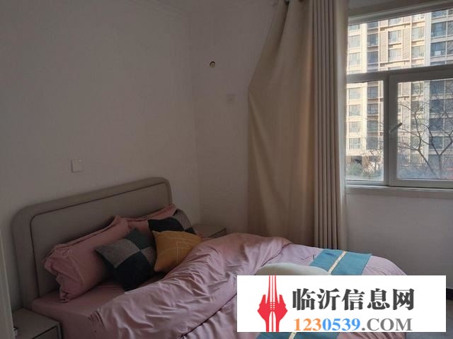 致远翡翠传奇精装三室，证过二带储藏室