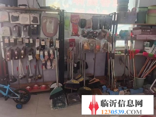 58今铺）罗庄中坦街50平日化店整转，5天一集市可外摆摊